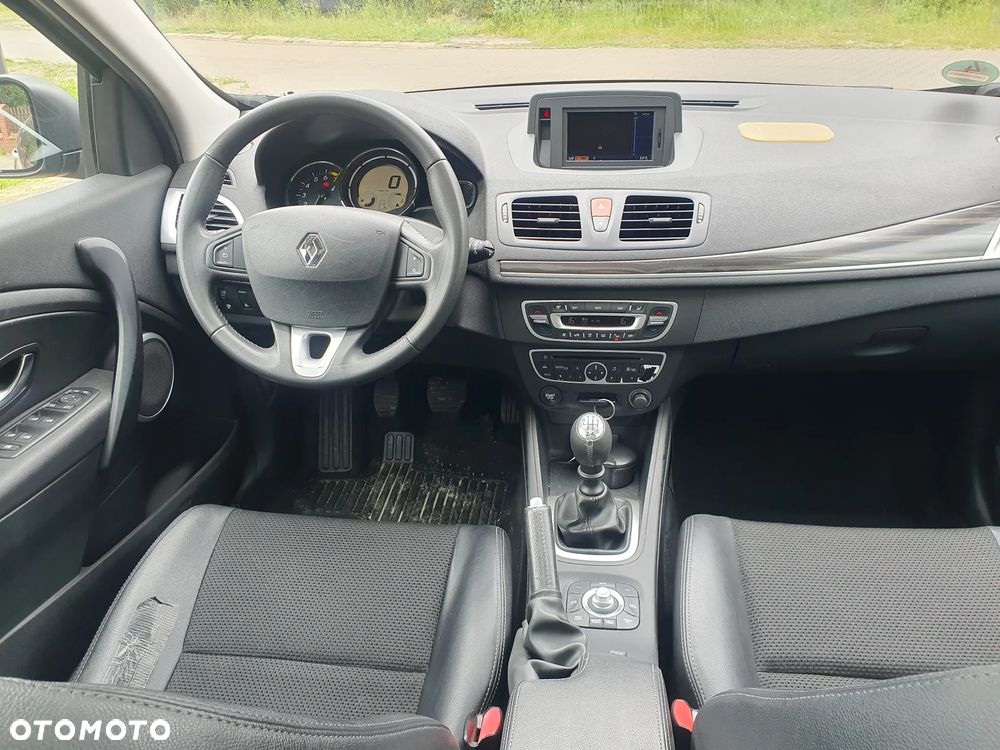 Renault Megane TCe 130 Luxe - 6
