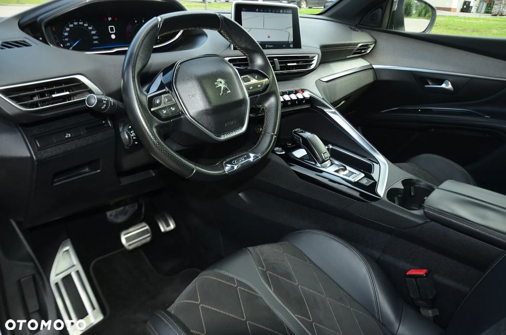 Peugeot 5008 2.0 BlueHDI GT S&S EAT8 - 18