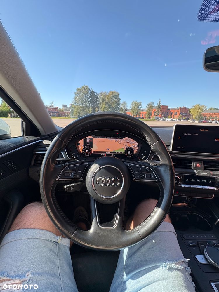 Audi A4 Limousine 2.0 TFSI ultra Sport S tronic - 25