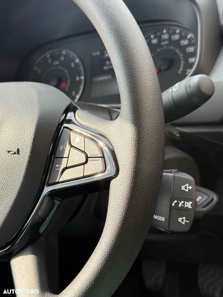 Dacia Sandero Stepway TCe 90 MT6 Comfort - 22