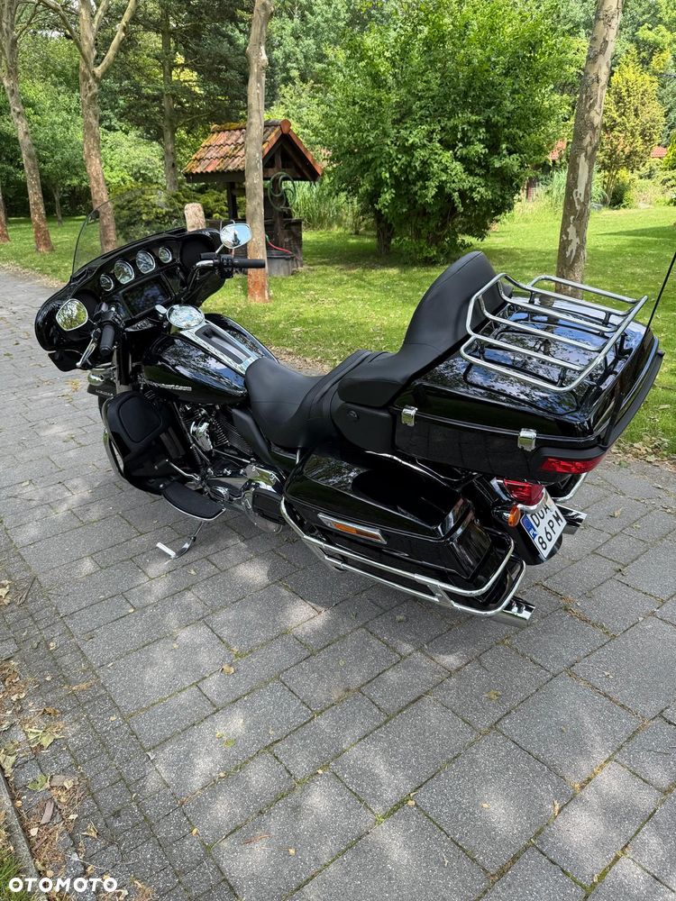 Harley-Davidson Touring Electra Glide - 2