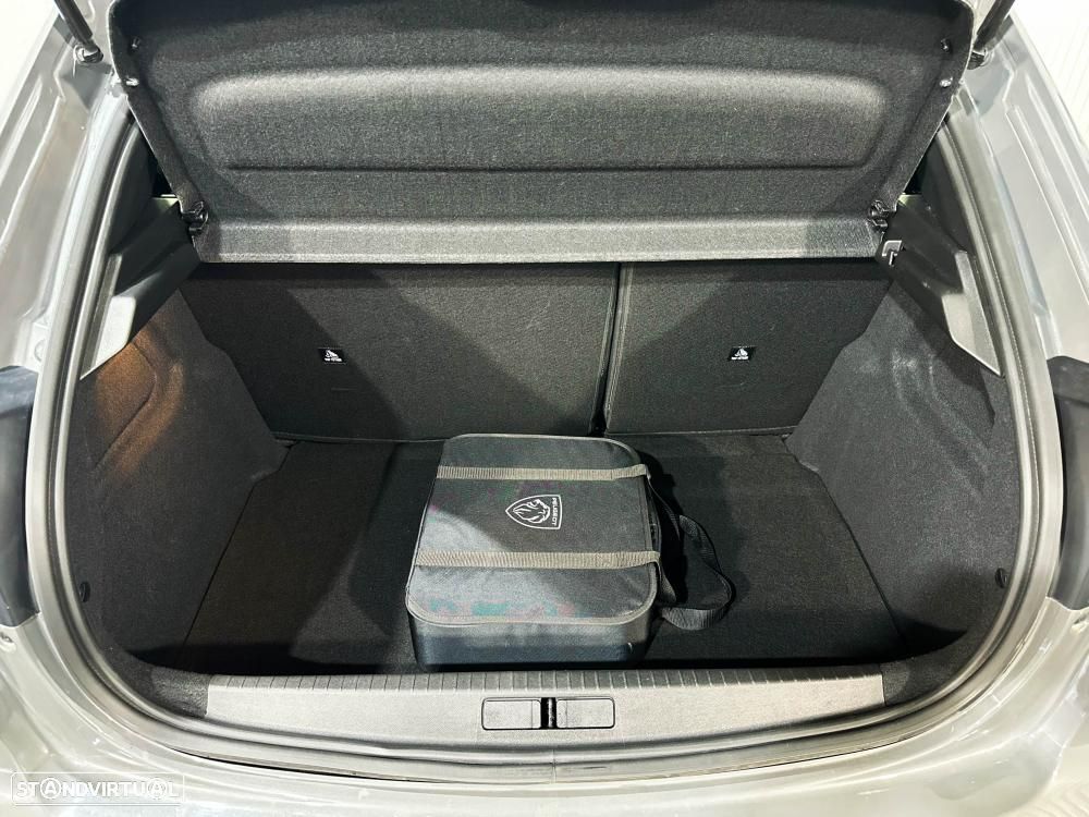 Peugeot e-208 51 kWh GT - 30