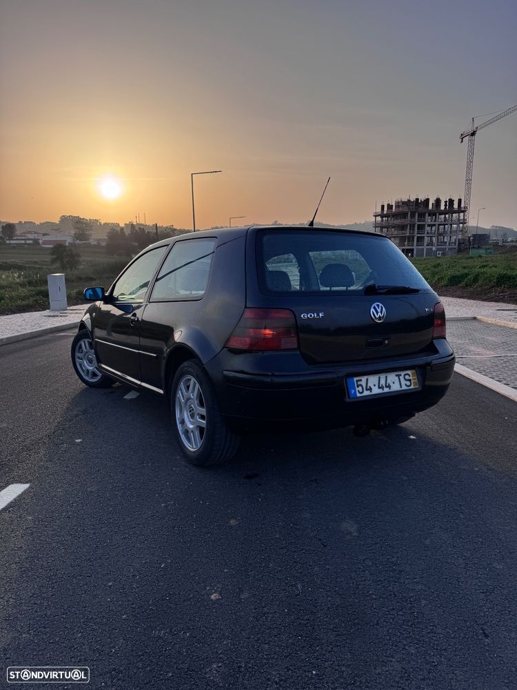 VW Golf - 3