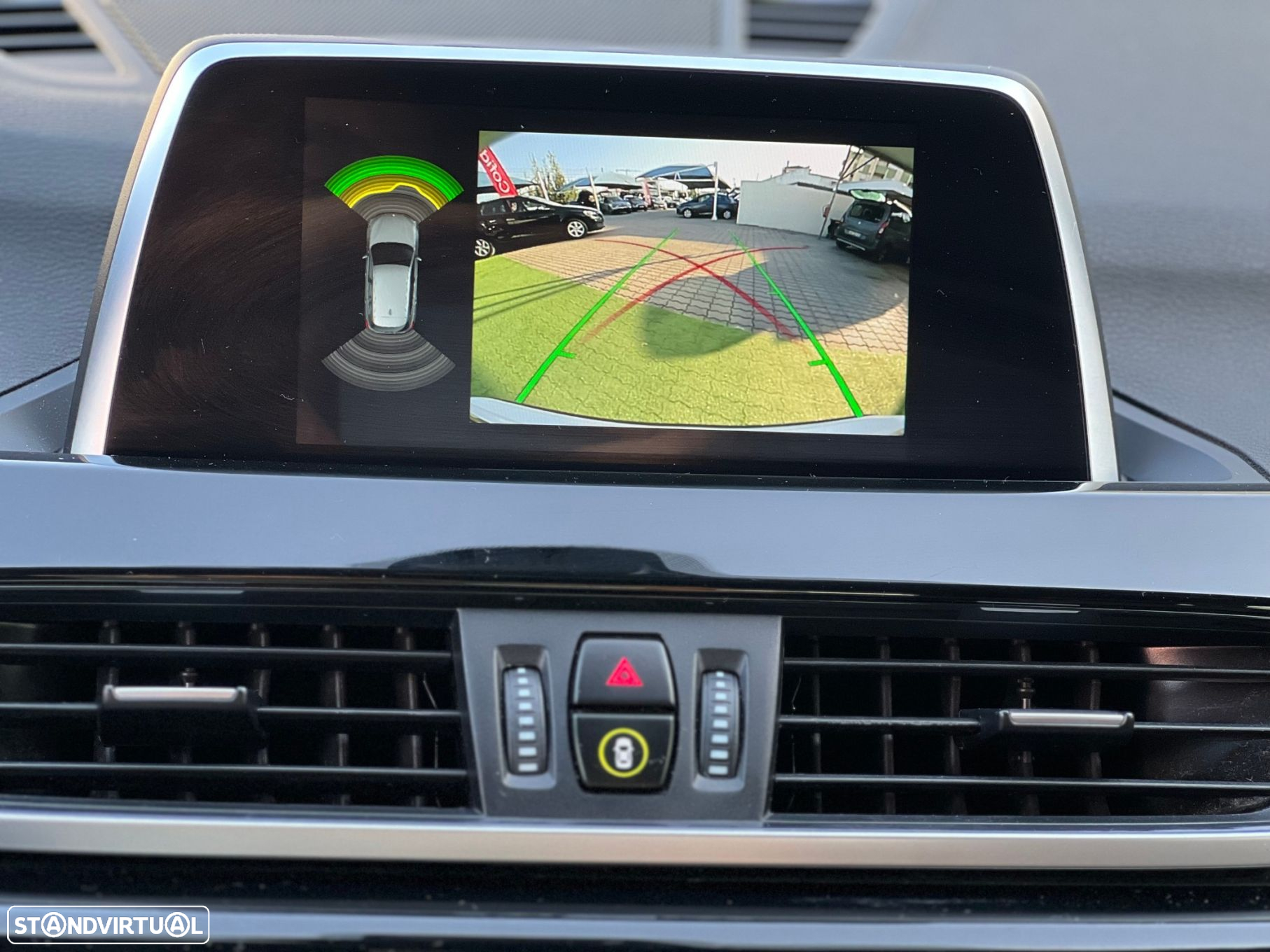 BMW X1 16 d sDrive Line xLine - 17