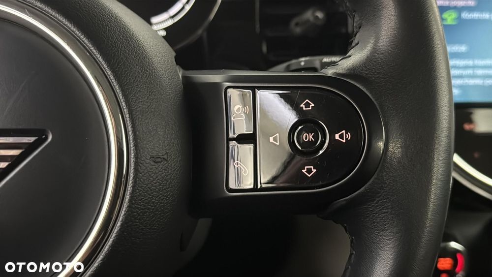 MINI Cooper SE Classic Trim - 27