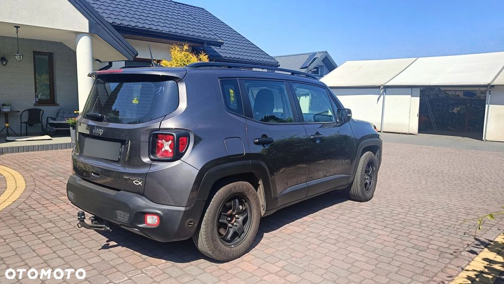 Jeep Renegade 1.6 E-TorQ Sport FWD - 3