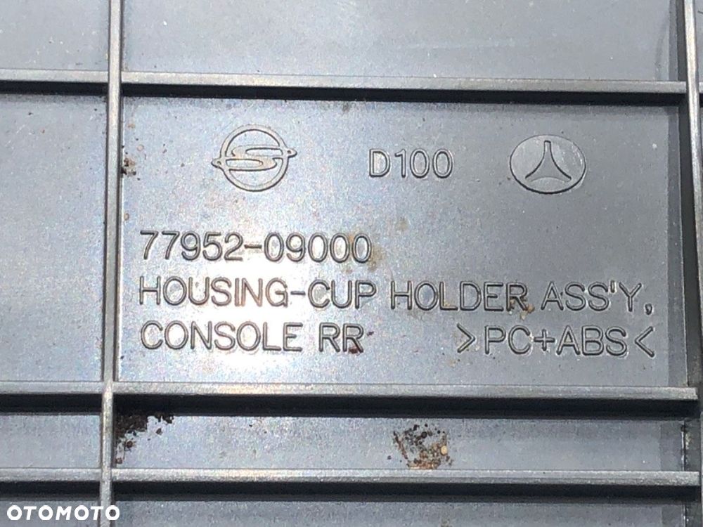 UCHWYT NA NAPOJE  SSANGYONG KYRON 2005 - 2022 2.0 Xdi 4x4 104 kW [141 KM] olej napędowy 2005 - 2022 - 5