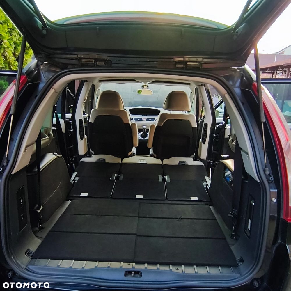 Citroën C4 Grand Picasso 2.0 HDi Exclusive - 22