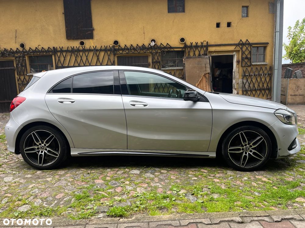 Mercedes-Benz Klasa A 160 AMG Line - 4