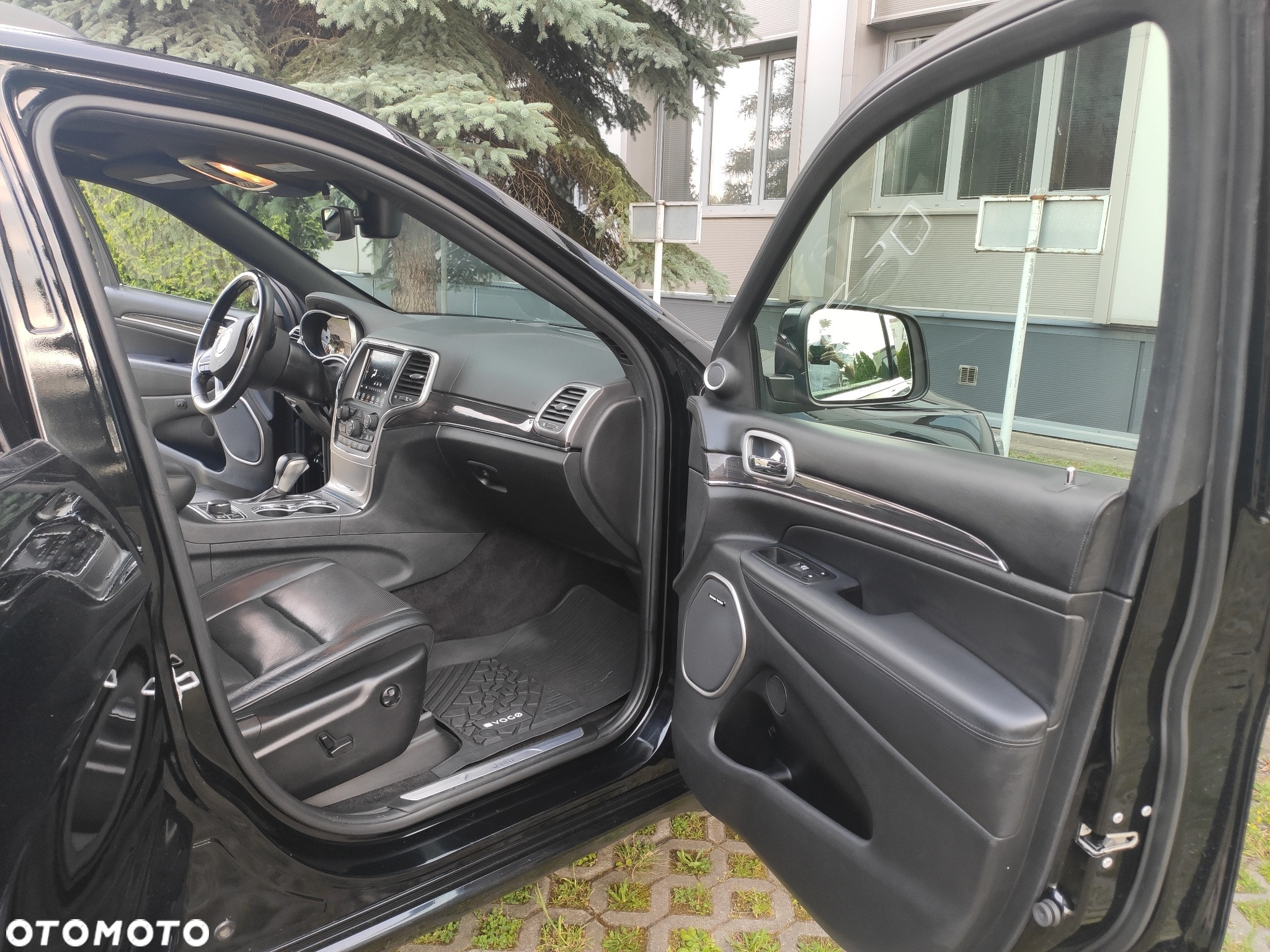 Jeep Grand Cherokee 5.7 V8 Overland - 19