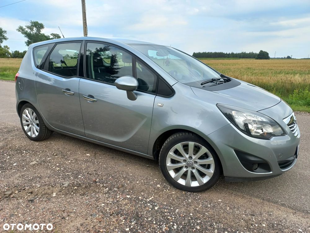 Opel Meriva 1.4 T Cosmo - 11