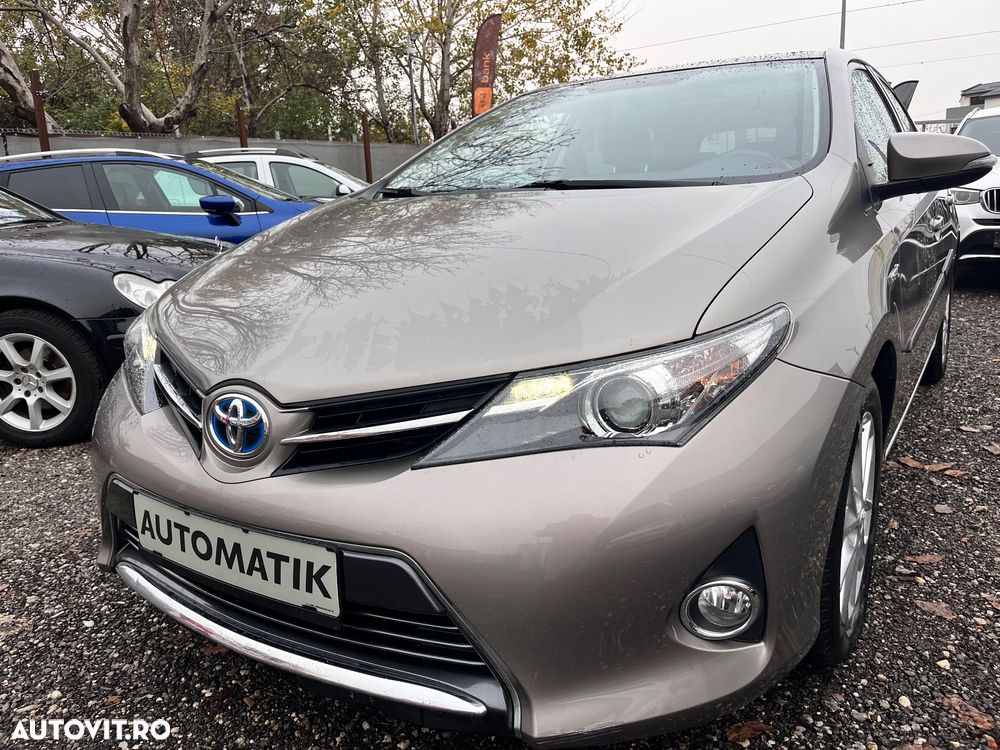 Toyota Auris 1.8 VVT-i Hybrid Automatik Executive - 1