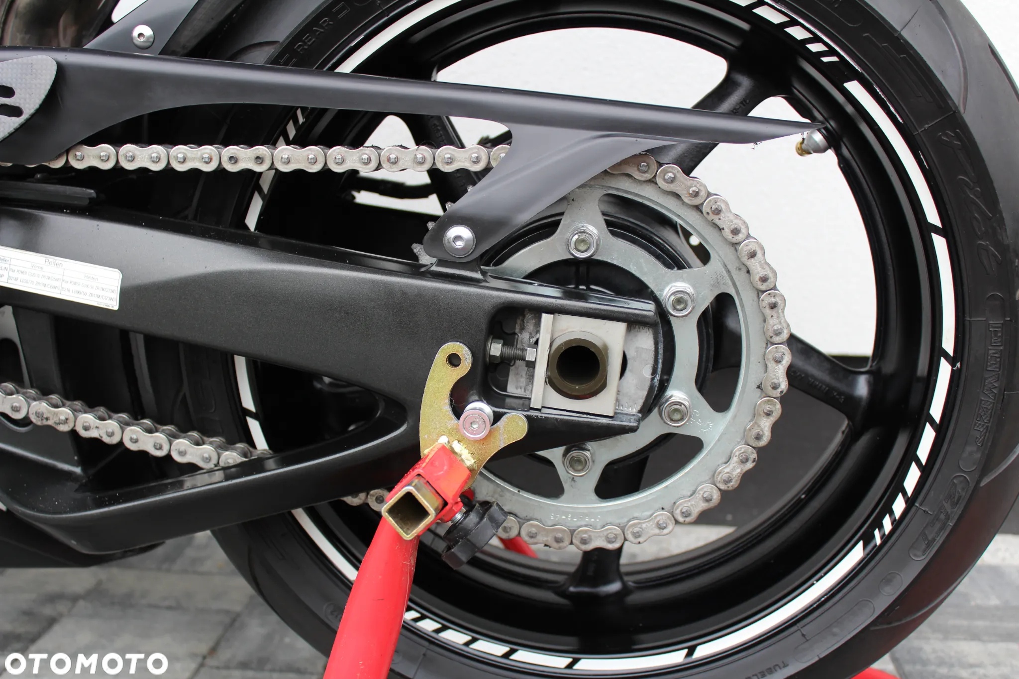 Yamaha R1 - 21