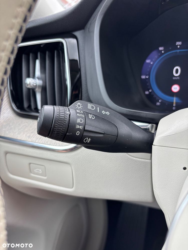 Volvo XC 60 B4 D Geartronic Inscription - 23