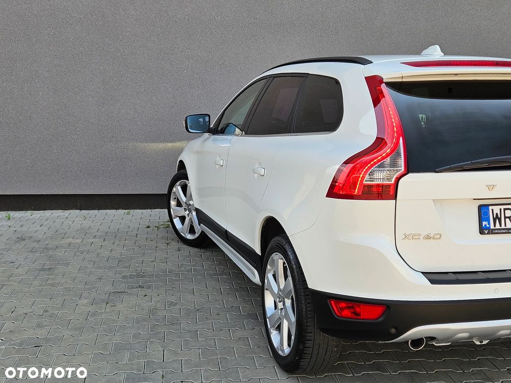 Volvo XC 60 D5 AWD Summum - 17