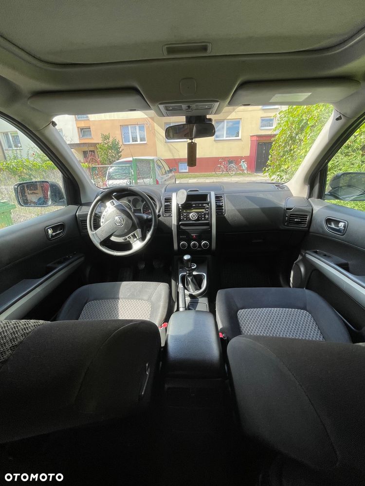 Nissan X-Trail 2.0 dCi XE - 11