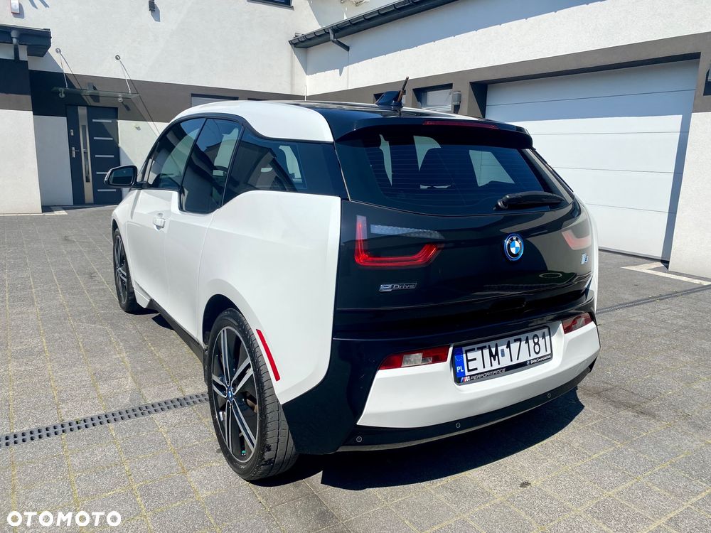 BMW i3 (60 Ah) - 13