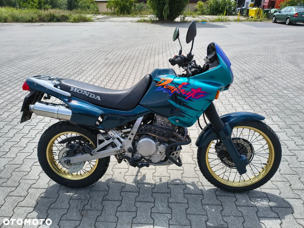 Honda NX - 1