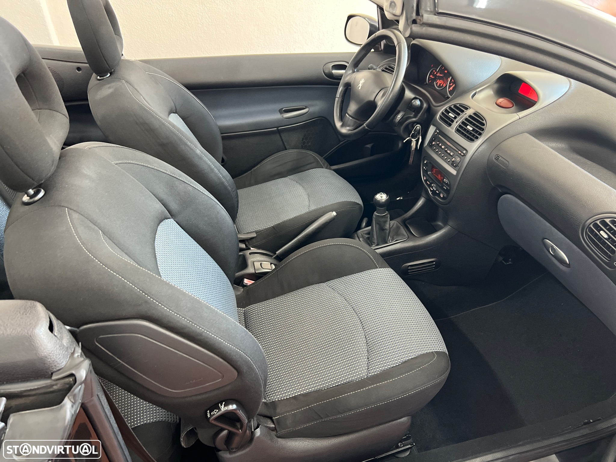 Peugeot 206 CC 1.6 HDi - 22