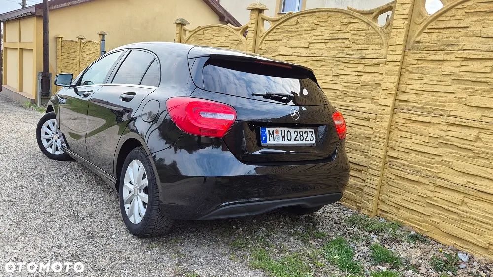 Mercedes-Benz Klasa A 180 (BlueEFFICIENCY) Urban - 5