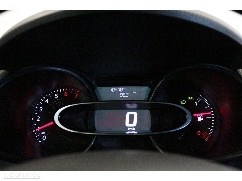 Renault Clio 0.9 TCe Limited - 15