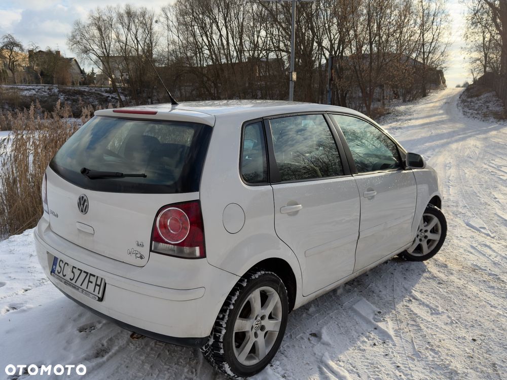 Volkswagen Polo 1.4 Comfortline - 4