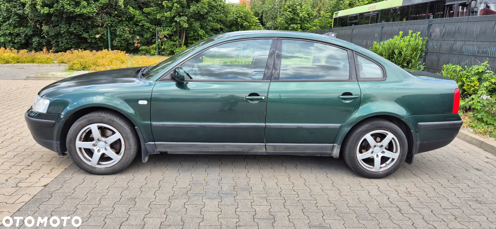 Volkswagen Passat 1.8T - 3