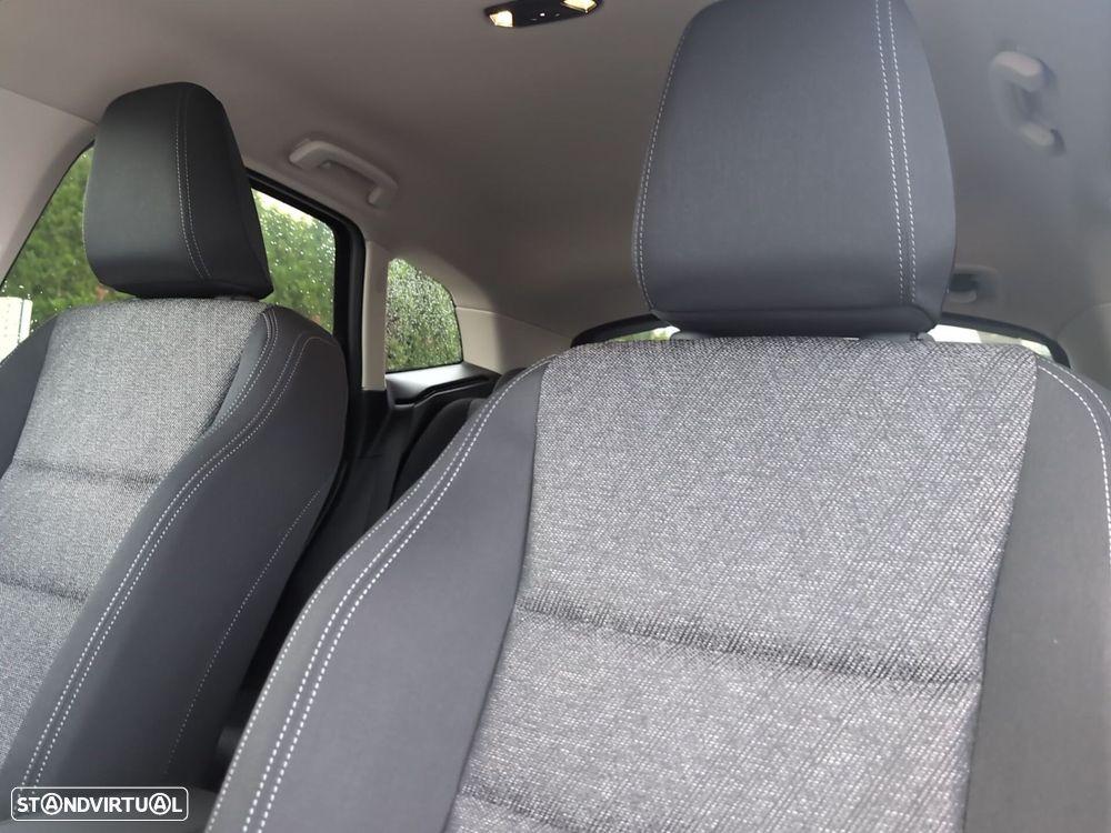 BMW 225xe Active Tourer - 16