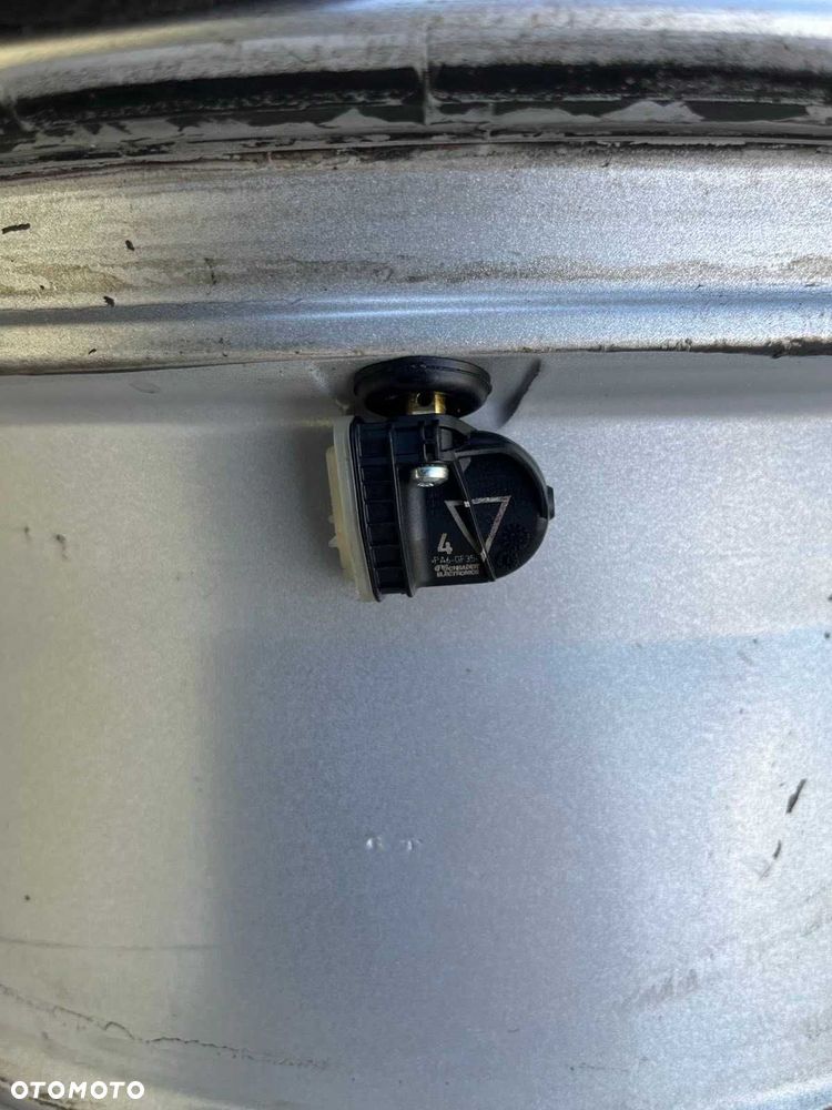 Oryginalne alufelgi Opel 5x105 18 cali CZUJNIKI Mokka Astra K J - 3