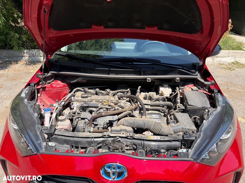 TOYOTA Yaris 2023 — imagine 4