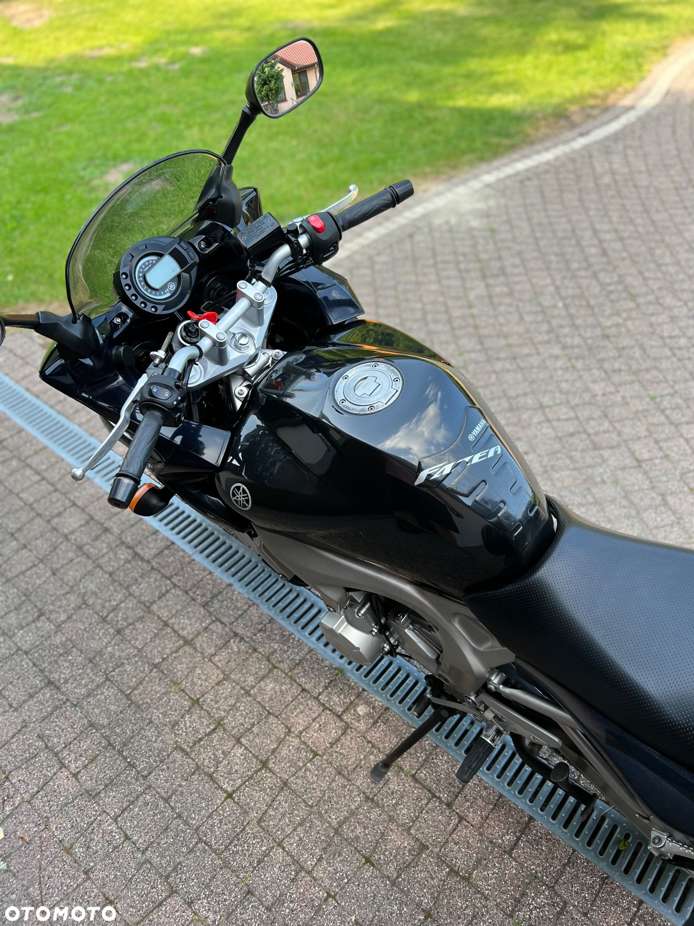 Yamaha FZ6 - 17