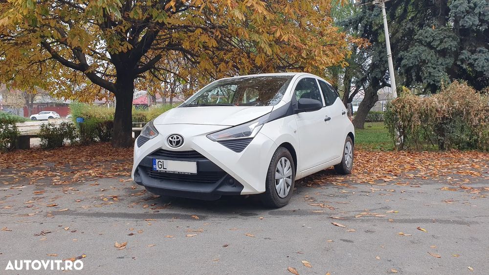 Toyota Aygo 1.0 VVY-I 5 usi X-start - 1