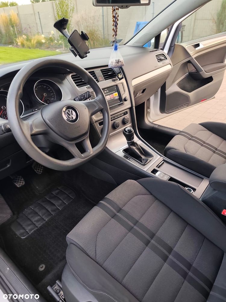 Volkswagen Golf 1.6 TDI BMT Highline - 8