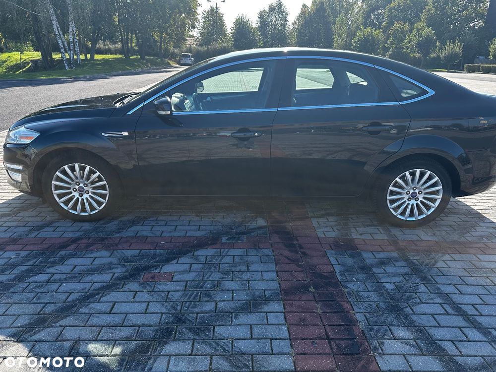 Ford Mondeo 1.6 T Platinium X Plus (Titanium) - 3
