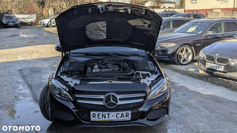 Mercedes-Benz Klasa C - 32