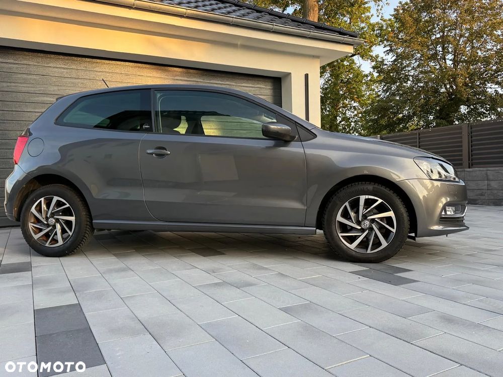 Volkswagen Polo 1.2 TSI (Blue Motion Technology) SOUND - 23