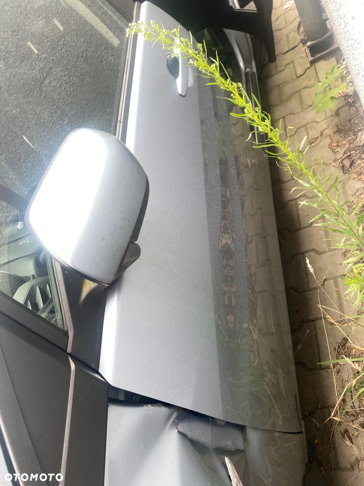 Drzwi Lewe przód Mazda 5 II  2011r - 1