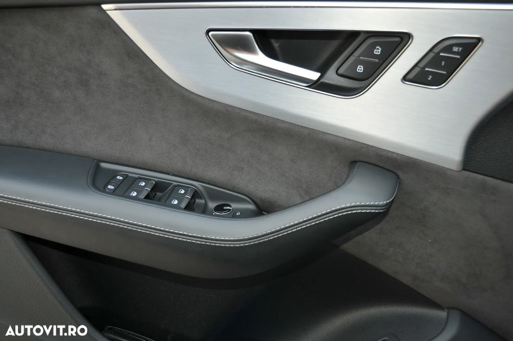 Audi Q8 50 TDI quattro Tiptronic - 32