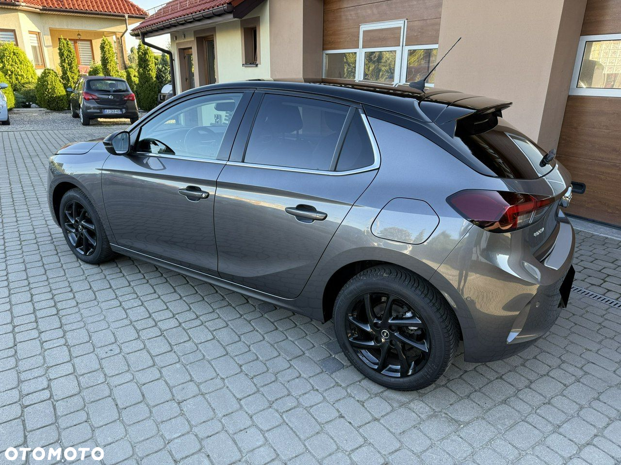 Opel Corsa 1.2 Direct Injection Turbo Start/Stop Elegance - 10