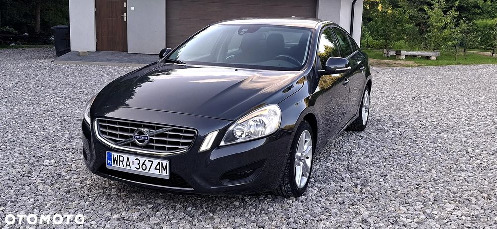 Volvo S60 T3 Kinetic - 2