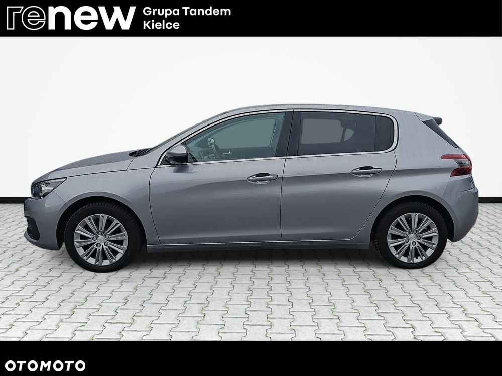 Peugeot 308 - 8