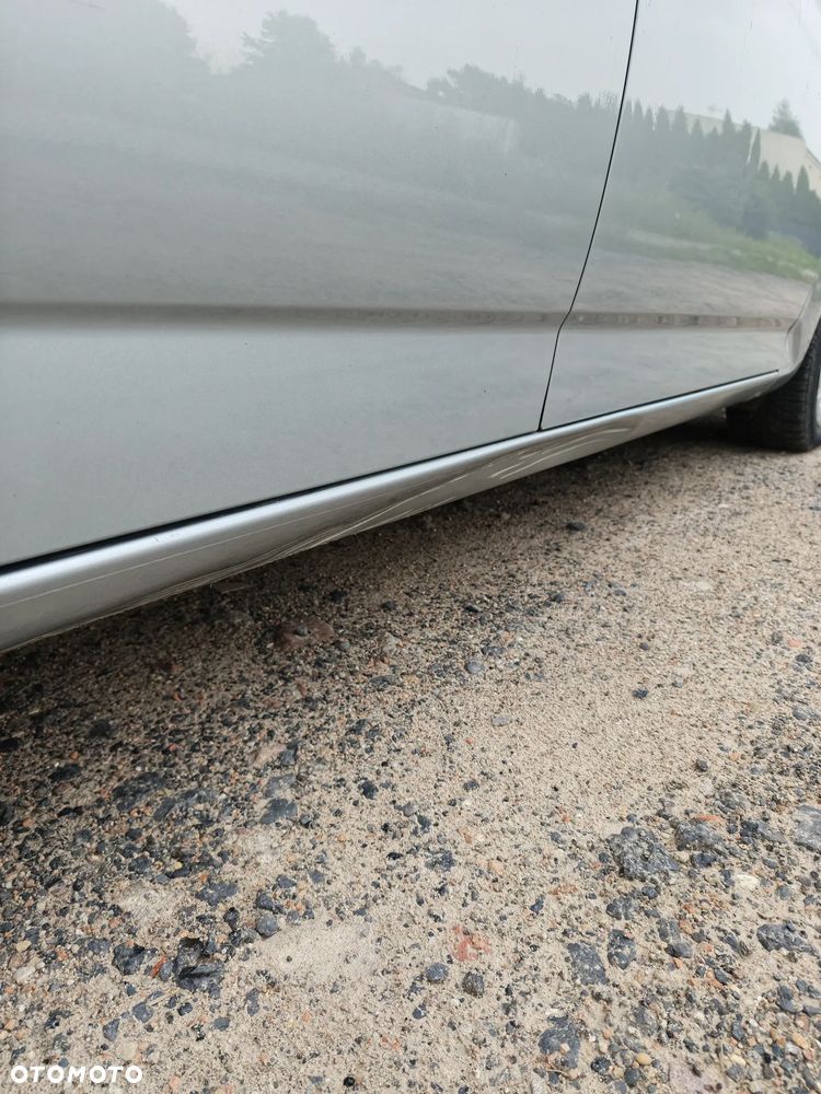 Ford Mondeo 1.8 TDCi Ambiente - 10