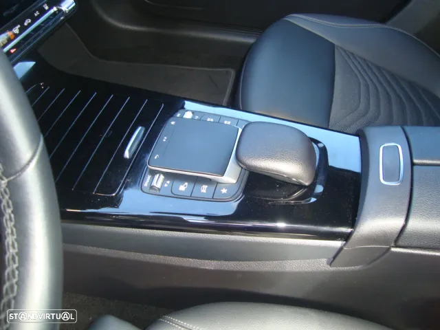 Mercedes-Benz A 250 e Style Plus - 21