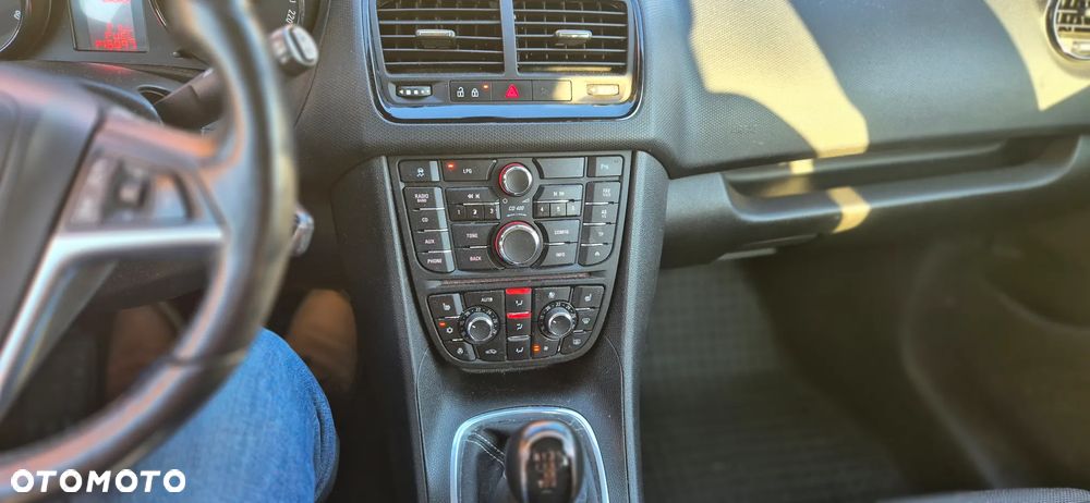 Opel Meriva 1.4 Ecoflex Start/Stop Style - 19