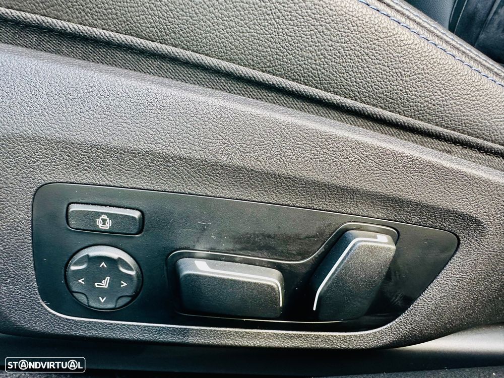 BMW 420 i Desportiva M Auto - 23