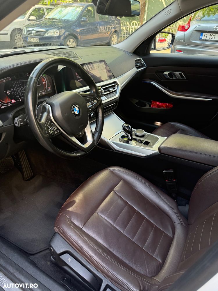 BMW Seria 3 320d xDrive AT Luxury Line - 8