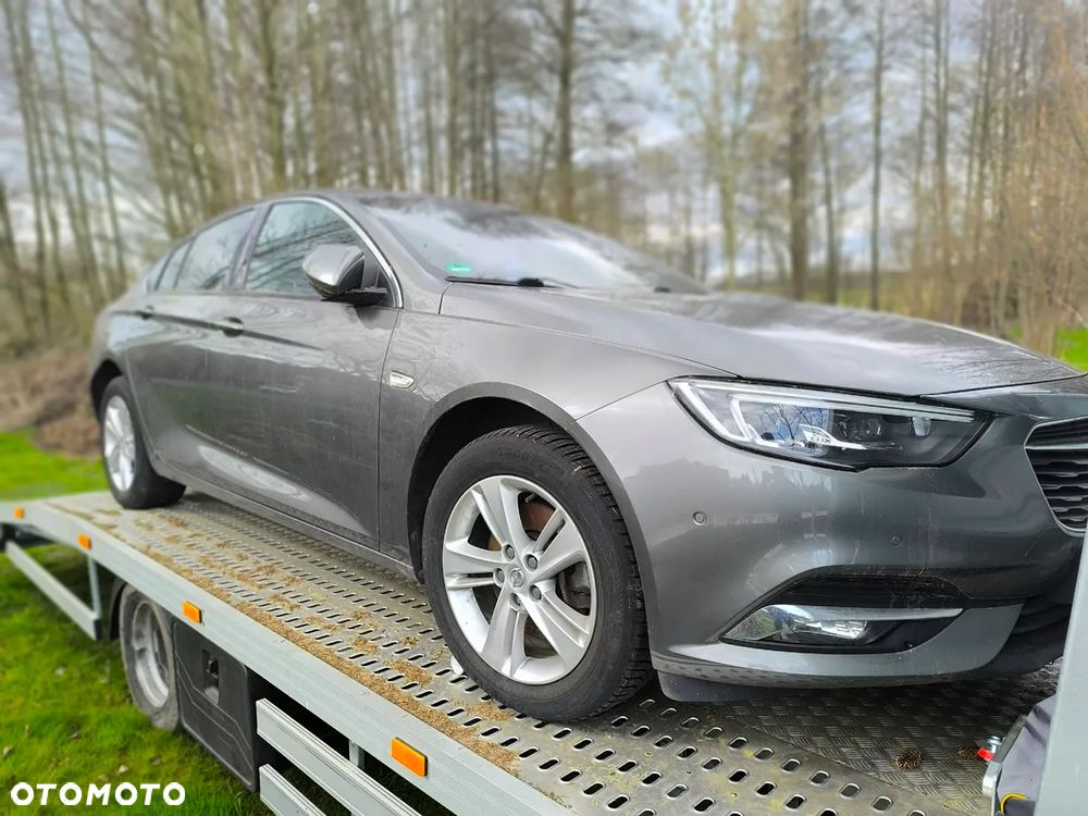 Opel Insignia 2.0 CDTI 4x4 ecoFLEX Start/Stop Innovation - 2