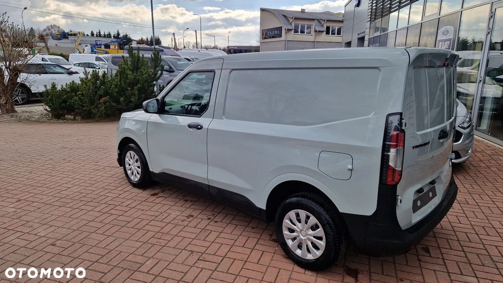 Ford Nowy Courier - 7