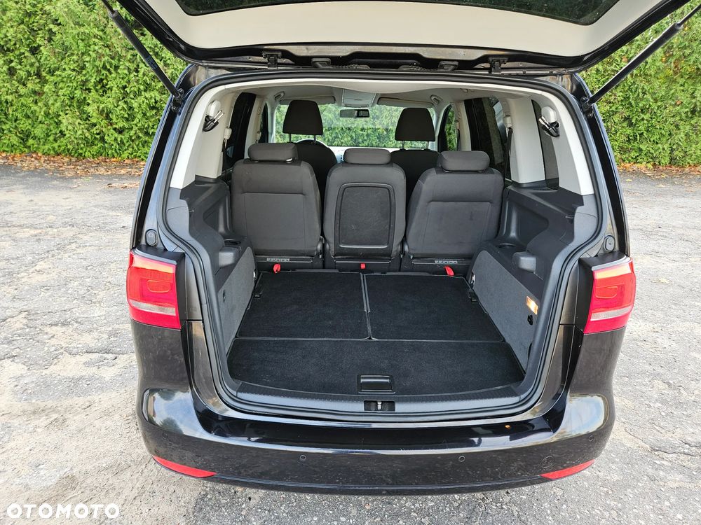 Volkswagen Touran 1.6 TDI DPF MATCH - 11