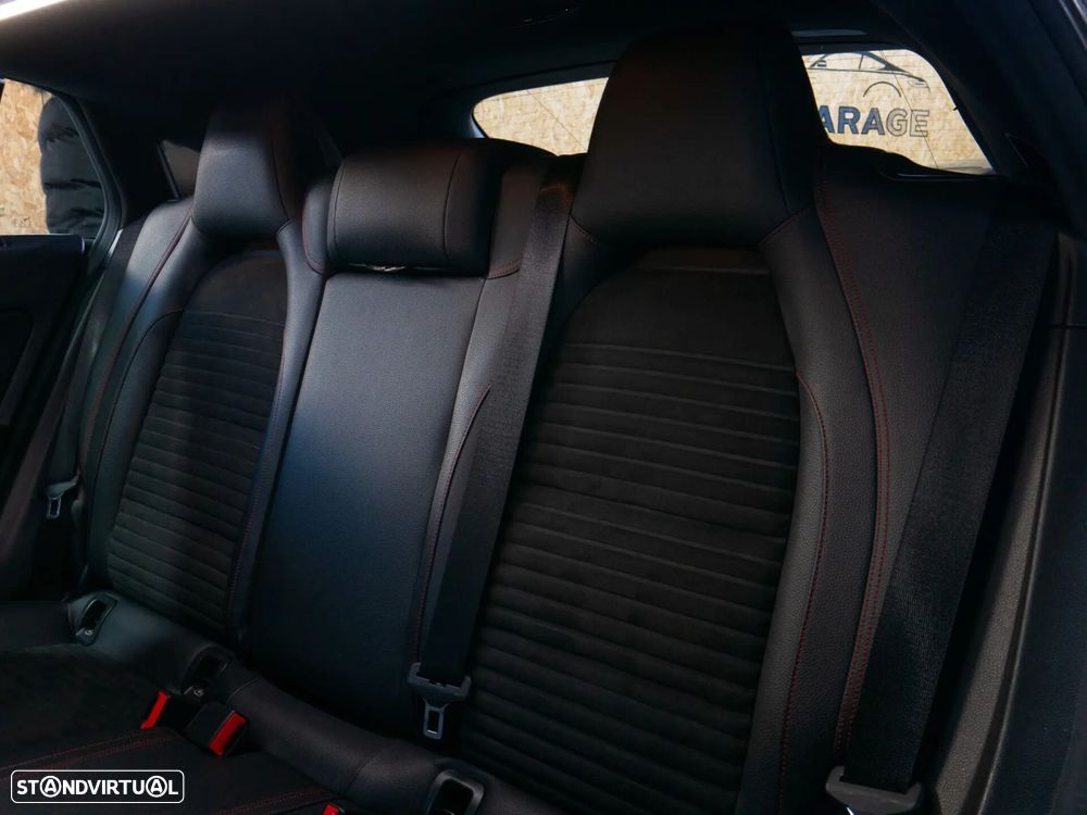 Mercedes-Benz CLA 200 d Shooting Brake AMG Line Aut. - 12